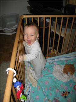 Juhuuuuu, ich stehe das erste Mal. Jetzt gehöre ich auch schon zu den Grossen. IMG_2869.jpg