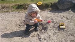 Hmmmmm, das kenn ich noch gar nicht. Wer hat denn das hier liegen gelassen? Na egal - zum Spielen taugt es allemal DSC_6528.jpg