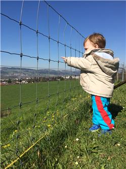 Da unten wohne ich mit Mama und Papa IMG_0231.jpg