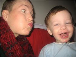 Hahahahaaaaa. Die Johanna ist daaaaa! Die macht vielleicht lustige Grimassen. IMG_3529.jpg