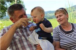 ... und macht sowas ähnliches wie trinken IMG_1396.jpg