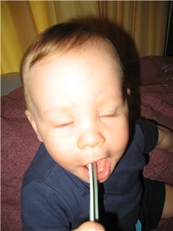 Meiner! Ist das schön, wenn man Besitz hat. Ich glaube nicht, dass ich den wieder her gebe! IMG_3055.jpg