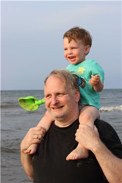 Jaaaaa! Papa, vorwärts! Meine Lanze habe ich schon mal parat. IMG_4509.jpg