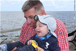 Opa hilft auch mit! IMG_4874.jpg