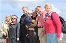 Das nächste Gruppenfoto. Und wieder ist Onkel Marcus nicht dabei, der macht nämlich das Foto. IMG_4878.jpg