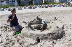 Hier war Onkel Marcus am Werk und hat die Burg etwas ausgebaut! Das ist jetzt mein Domizil! IMG_4971.jpg