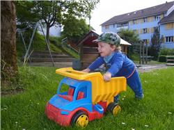 Seht mal, ich kann Lastwagen fahren. RIMG0143.jpg