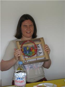 und noch ein Geschenk. Das muss der Papa dann erst mal zusammenbauen. IMG_3215.jpg