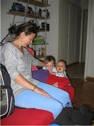 Siehst Du Julian, Deine Mama kümmert sich auch um mich IMG_3266.jpg