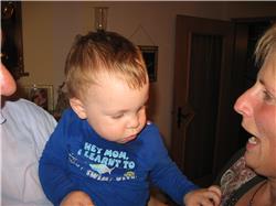 Das ist Tante Bettina. Hmmm, wie bei Mama IMG_3366.jpg