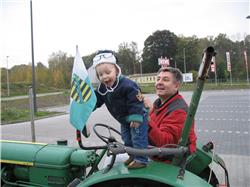 Jawohl, das ist jetzt meiner. Erst mal die Fahne befestigen. IMG_3423.jpg